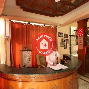 Oyo 26811 Moonlight Residency 3* Gurgaon